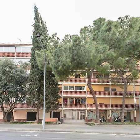 Habitaciones Bonitas Y Comodas L'Hospitalet de Llobregat Eksteriør bilde