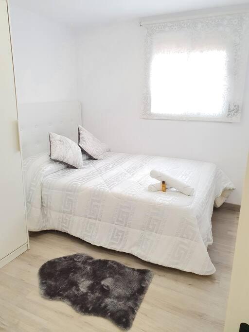 Habitaciones Bonitas Y Comodas L'Hospitalet de Llobregat Eksteriør bilde